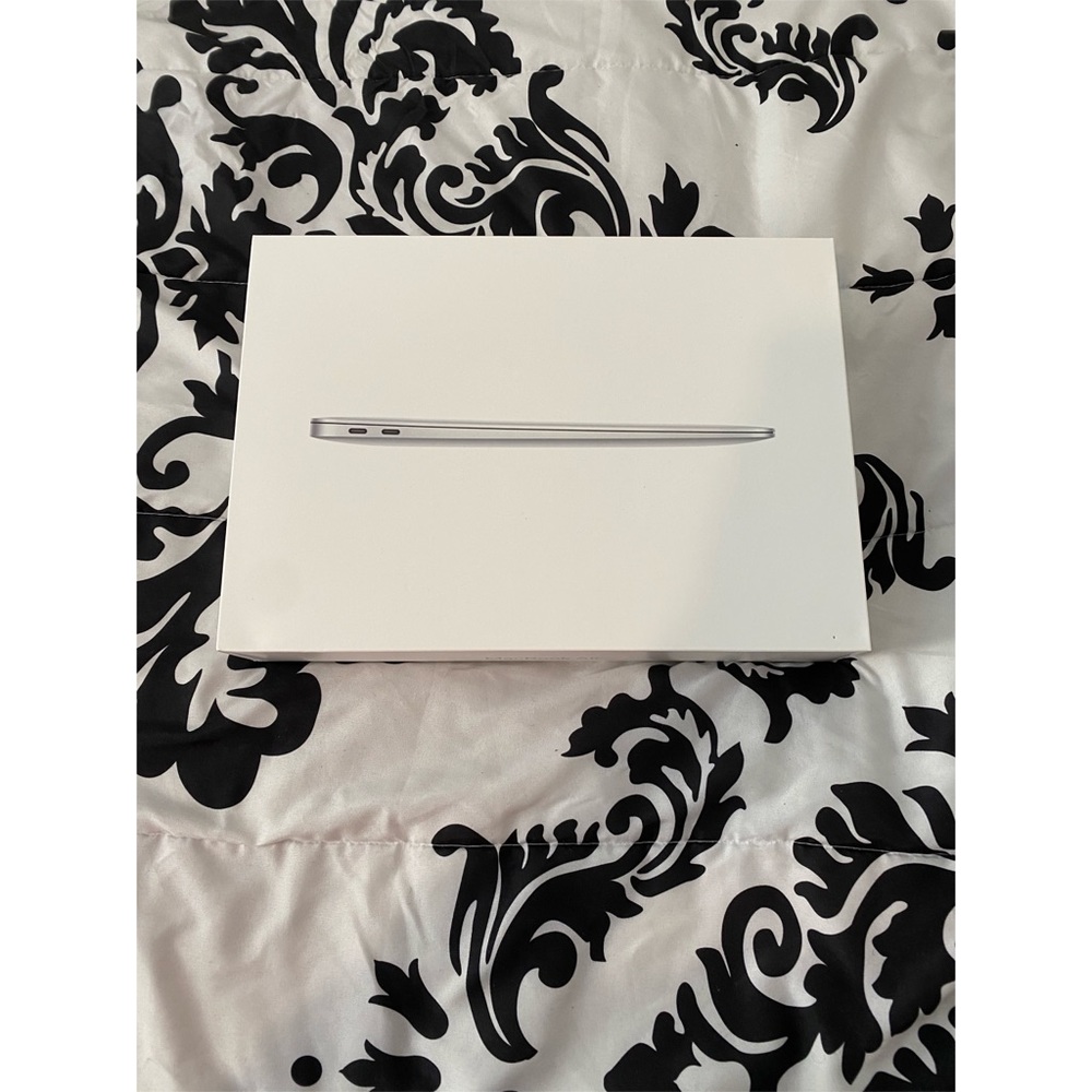 Mac Book Air 13” (2019)